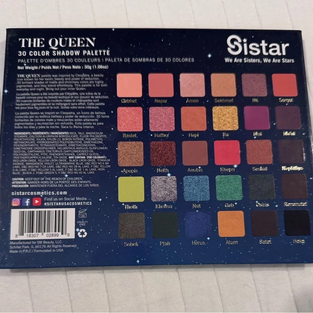 The Queen Cleopatra inspired eyeshadow palette 30 eyeshadows